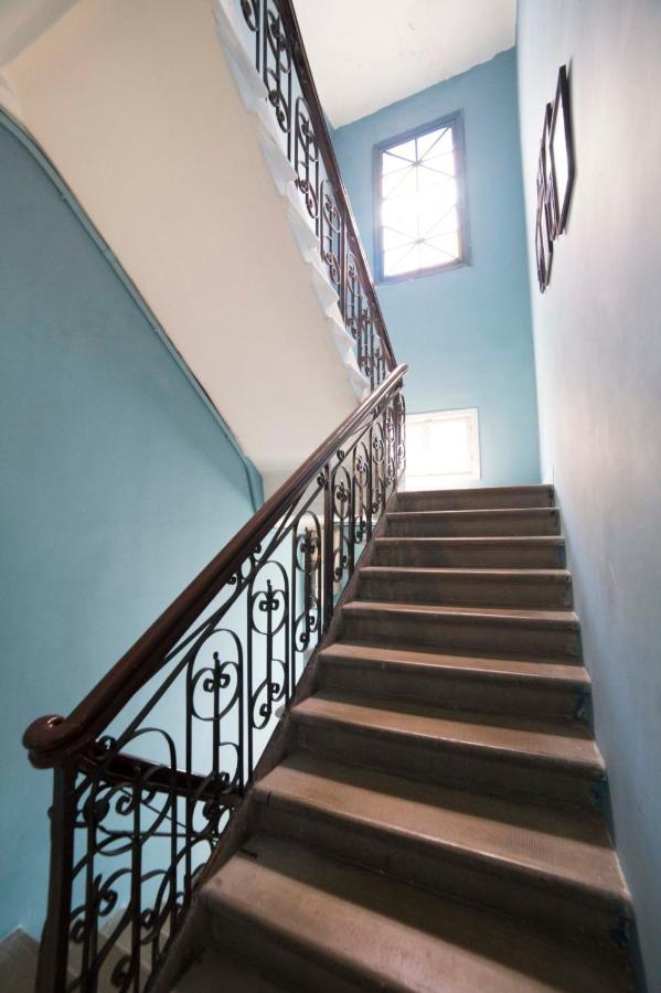 Ourplace Nachalat Binyamin 텔아비브 외부 사진